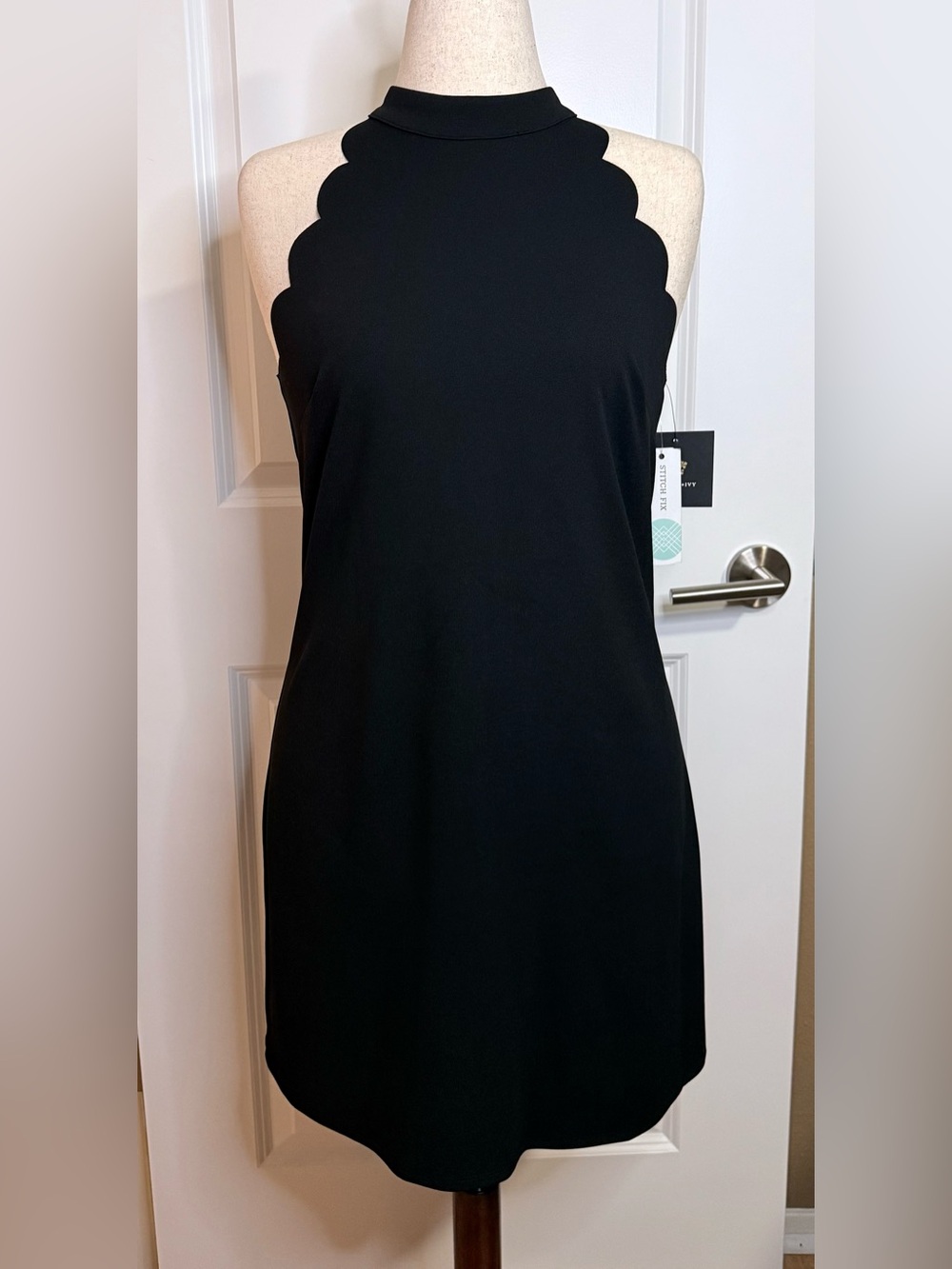 NWT Fortune + Ivy Marina Scallop Halter Neck Little Black Cocktail Dress - L